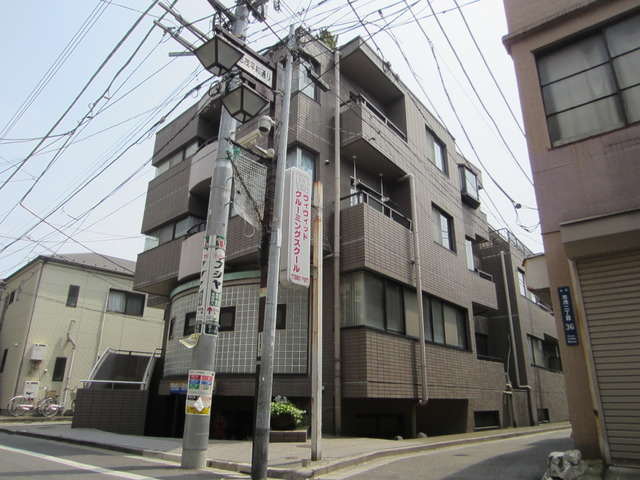 ラ・カーサ・エスペランザの外観|駅近と綺麗さが売りの物件！