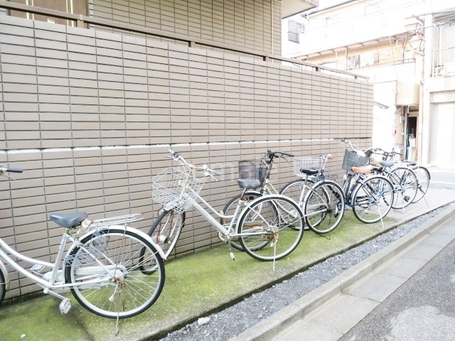 ラ・カーサ・エスペランザのその他共用部分|駐輪スペースです！！