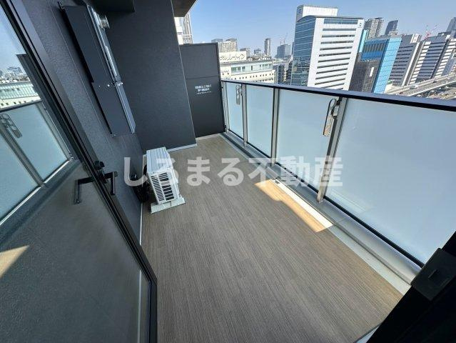 コンフォリア・リヴ本町WESTQのバルコニー