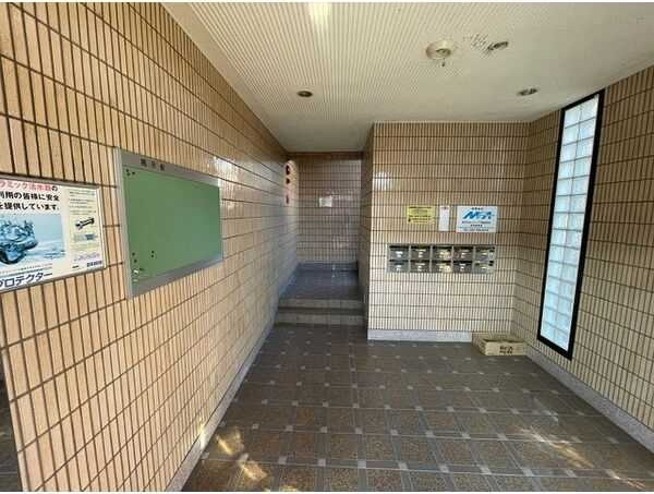 プリーマ千代鶴のエントランス