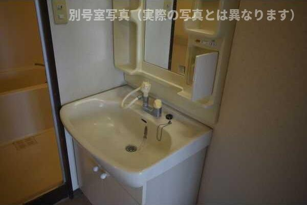 プリーマ千代鶴の浴室