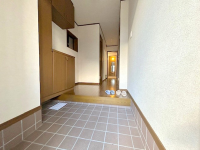 【玄関】 | 枚方市三矢町戸建