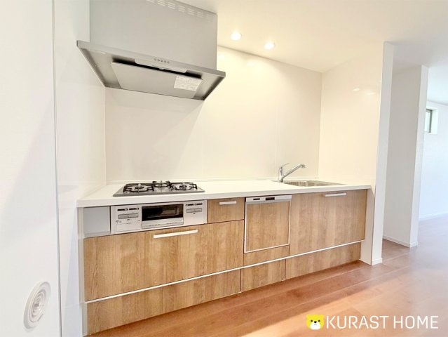 京都市右京区太秦上ノ段町　新築戸建のキッチン