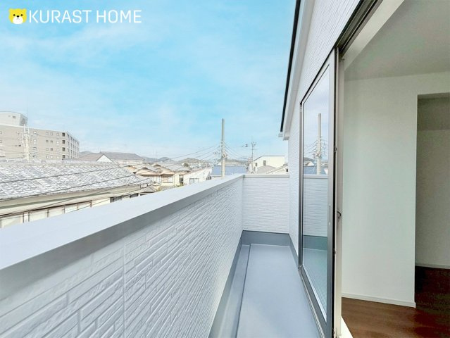 京都市右京区太秦上ノ段町　新築戸建のバルコニー|3階バルコニー