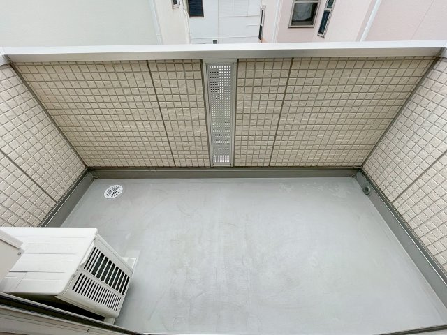 エルカミーノレアルのバルコニー