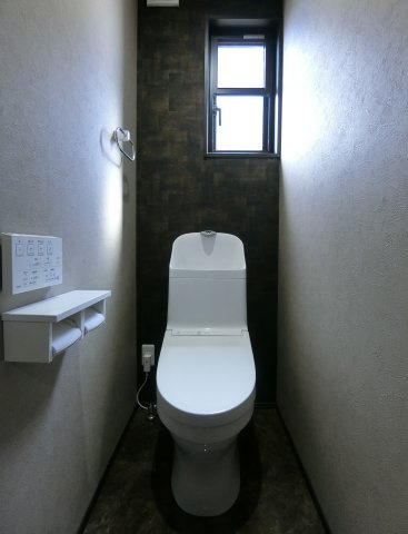 新潟市北区三軒屋町のトイレ