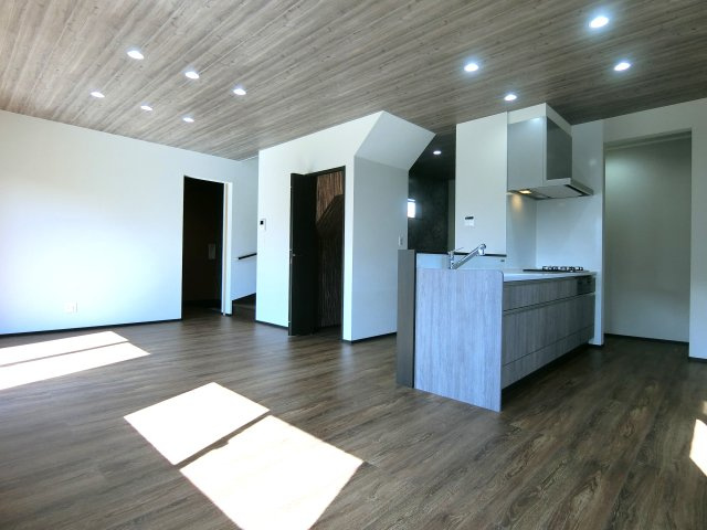 新潟市北区三軒屋町