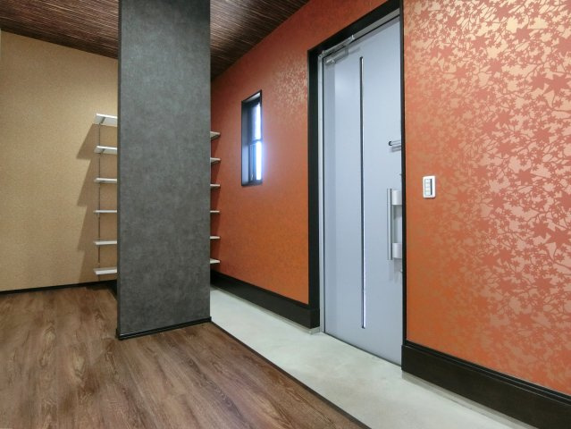 新潟市北区三軒屋町の玄関