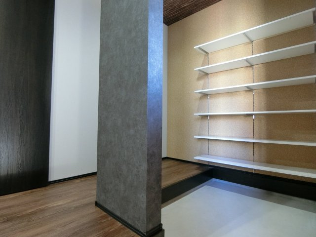 新潟市北区三軒屋町の玄関