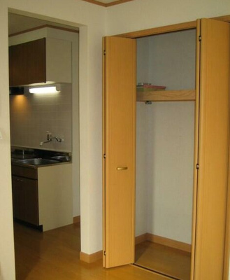 【収納】 | シャンブル | 大きいクローゼット。