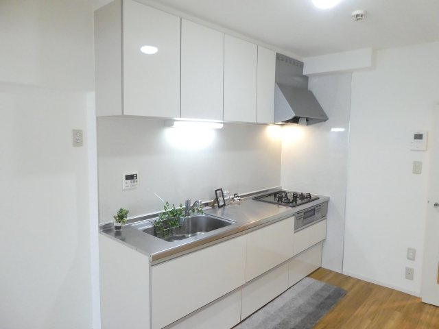 緑樹逆瀬川アーバンライフのキッチン