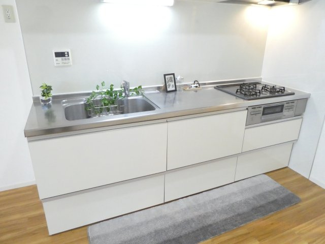 緑樹逆瀬川アーバンライフのキッチン