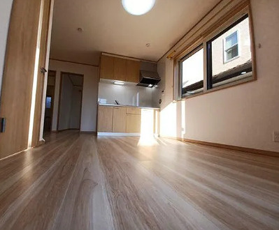 仙台市泉区一棟アパートの居間・リビング