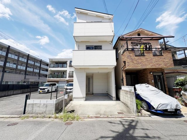 松丘町　中古一戸建て