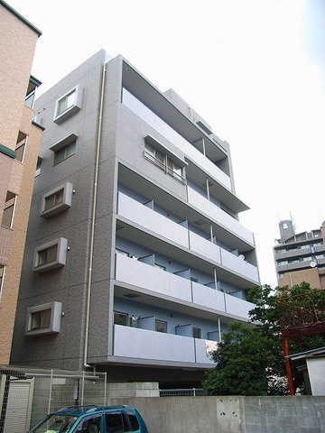 フェリエ博多の外観