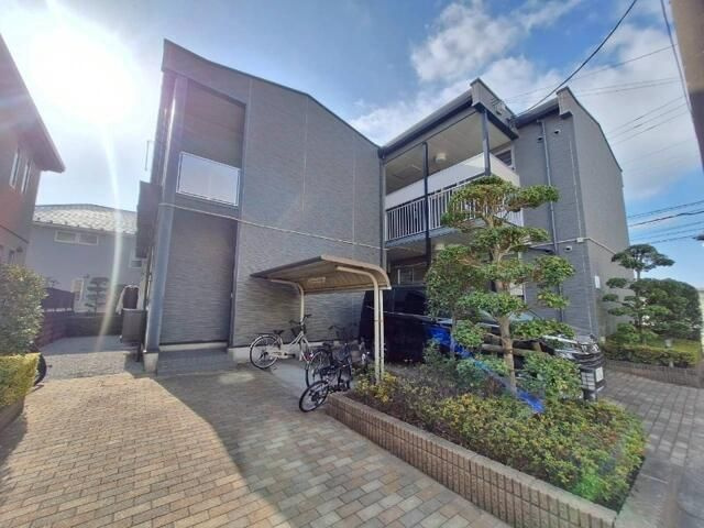 Ｒｕｆ(ルーフ) の外観