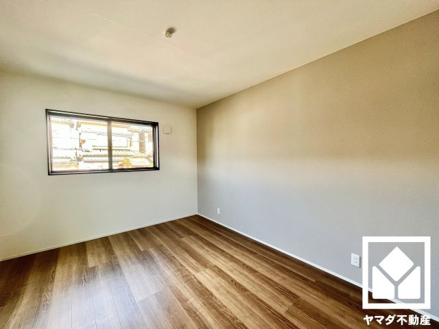 宇治市広野町宮谷の洋室