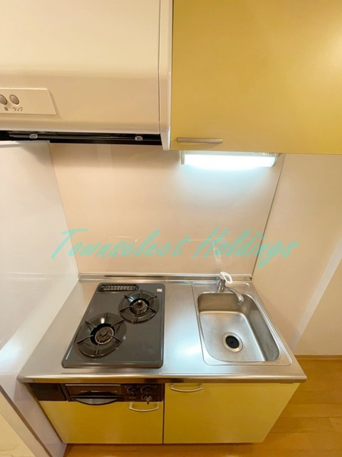 鎌倉市小袋谷１丁目の賃貸マンションのキッチン