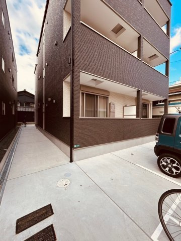 ジーメゾン明石林崎のエントランス