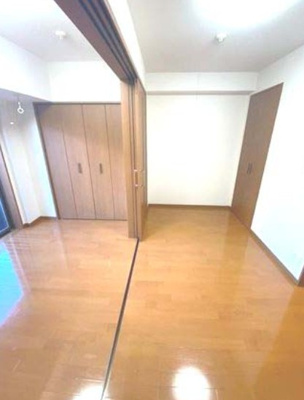 【寝室】 | 日神デュオステージ押上 | 広くて明るい寝室