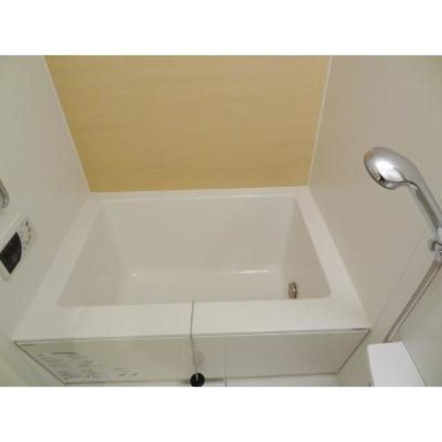 パークアクシス台東根岸の浴室