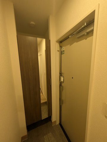 ゼラニウム湘南台の玄関|※他のお部屋の参考写真です。