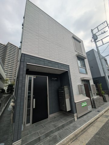 ゼラニウム湘南台のエントランス