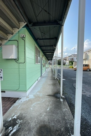 【エントランス】 | サニープレイスエイト