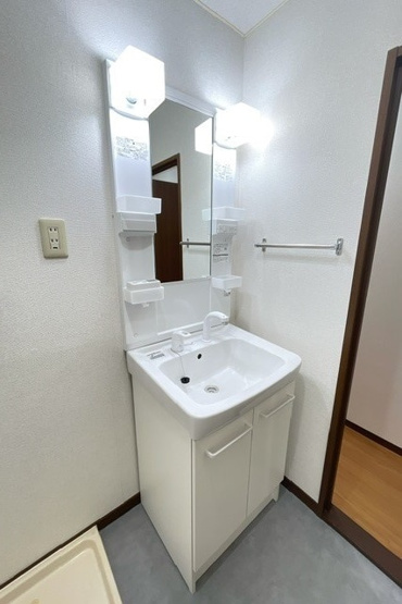 【洗面所】 | サニープレイスエイト