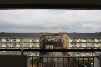 【展望】 | ファーストアベニュー木刈 | 北側の眺望　各棟と距離が取られており、ゆったりした敷地内です！