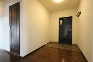 【玄関】 | ファーストアベニュー木刈 | 広々使える玄関です！