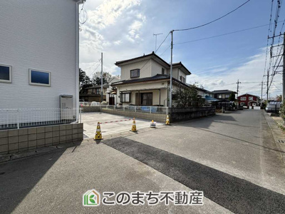 【前面道路含む現地写真】 | LiveleGarden.S下野烏ケ森　1号棟 | 前面道路含む現地写真