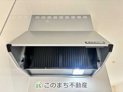 【キッチン】 | LiveleGarden.S下野烏ケ森　1号棟 | お料理の匂いもスッキリ♪シンプルデザインで掃除も簡単‼