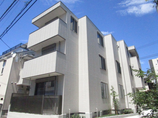 ＨＥＢＥＬ　ＳＨＩＭＯＫＩＴＡの外観|耐震構造の旭化成へーベルメゾン