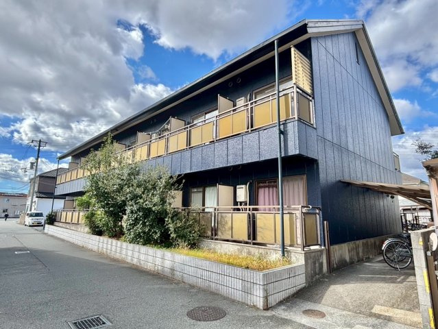 MISTRAL岡田の外観