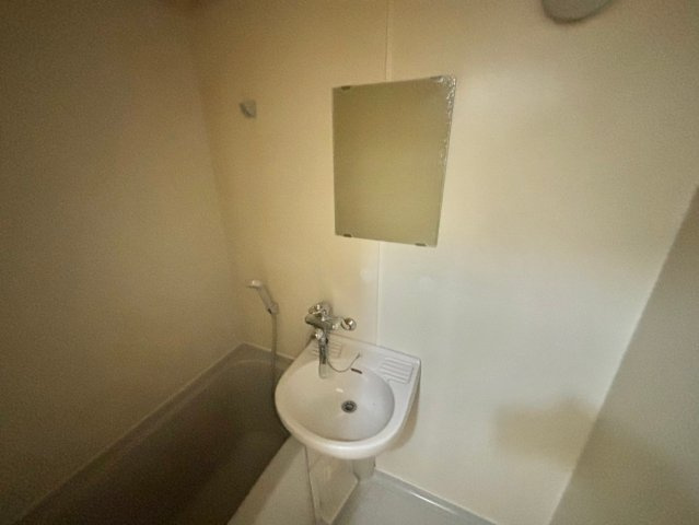 MISTRAL岡田の設備|洗面台