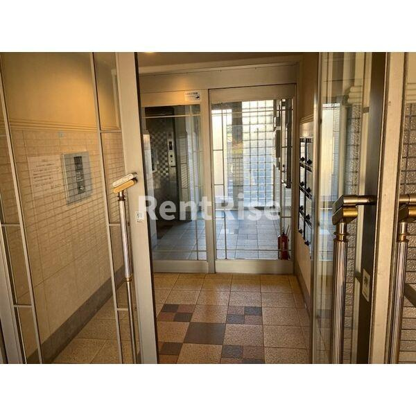 アネックス稲沢駅前のバルコニー