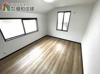 【洋室】 | 中古戸建　明石市松が丘３丁目