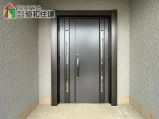 【玄関】 | 中古戸建　明石市松が丘３丁目
