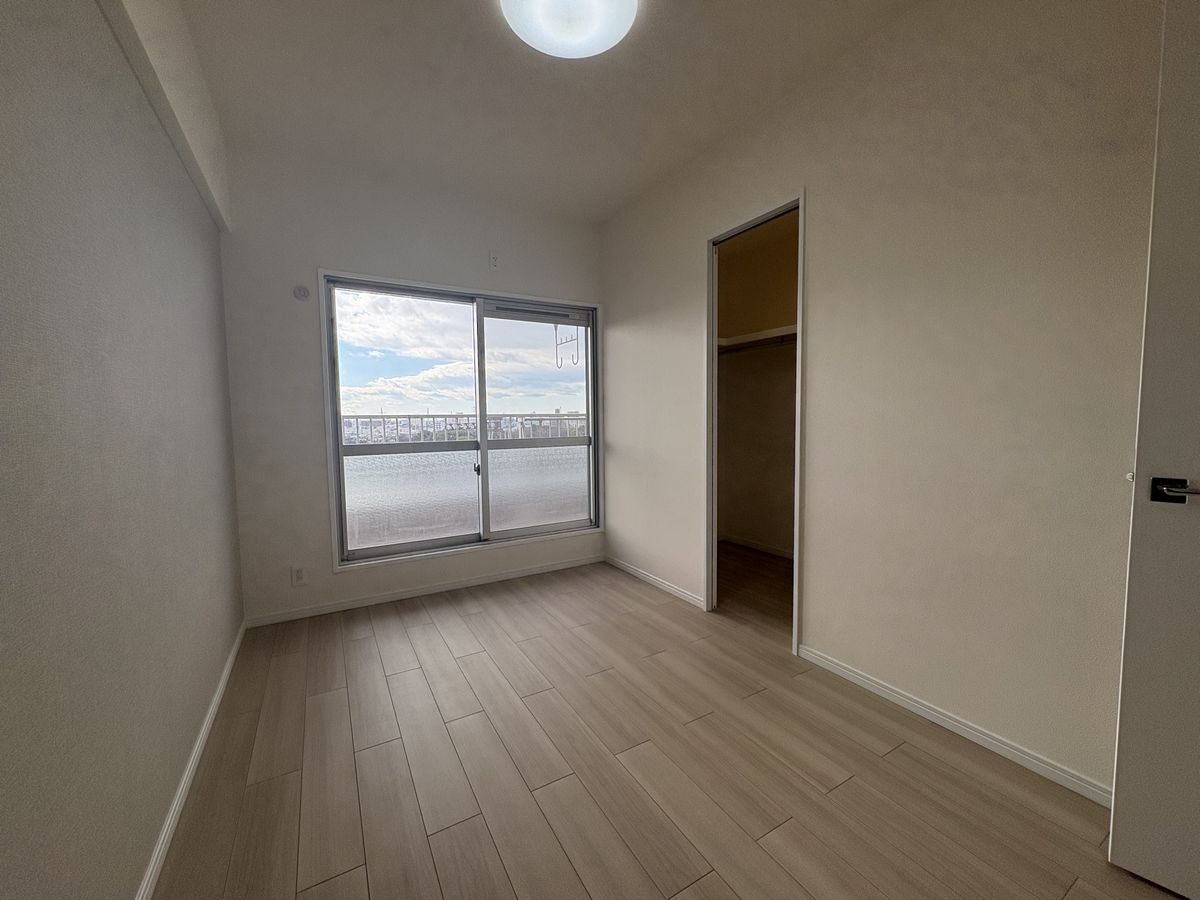 スペリア須成の洋室|東側洋室