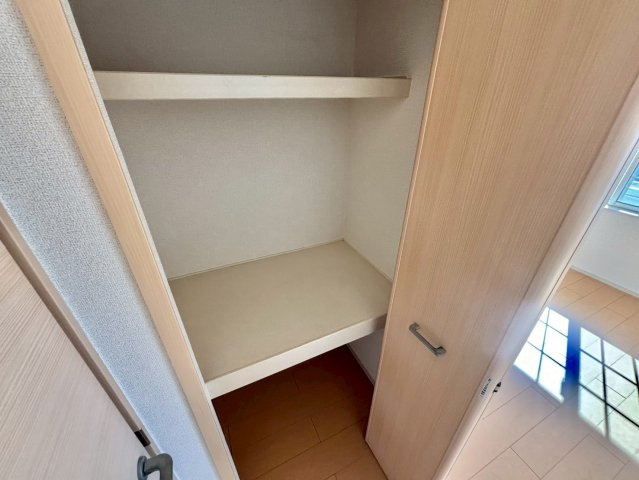 アウローラ玉手Ⅱ　Bの収納