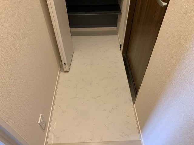 コンフォート夏橙の玄関|下駄箱も大きい玄関です。