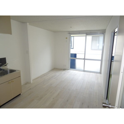 【居間・リビング】 | エルムハイツ