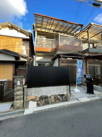 枚方市甲斐田新町の外観