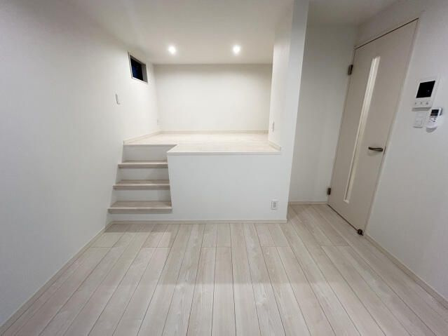 ＣＢ大宮レフィナの居間・リビング