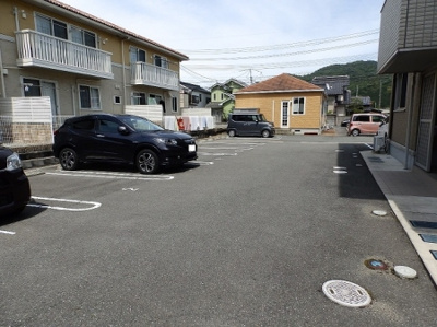 【駐車場】 | グロース フェルト