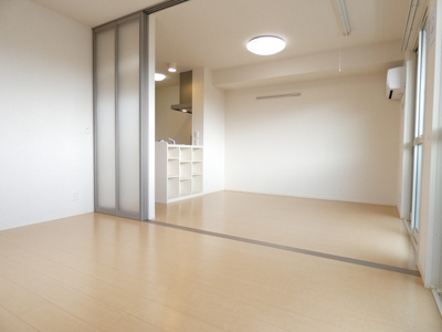 【洋室】 | グロース フェルト