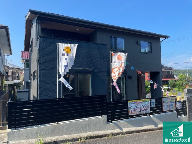 神戸市西区秋葉台　新築一戸建ての外観|お客様に長く安心して住んでいだだける事にこだわった家づくり！住んでからのアフターサービスにもしっかりと取り組んでいます！