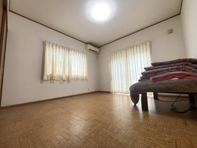 いすみ市岬町押日平屋の洋室