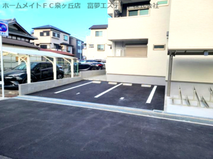 フジパレス松ノ浜の駐車場